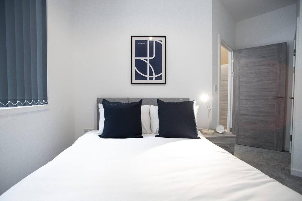 Bayard Apartments City Centre 2 Bedroom Apartment Peterborough Eksteriør billede