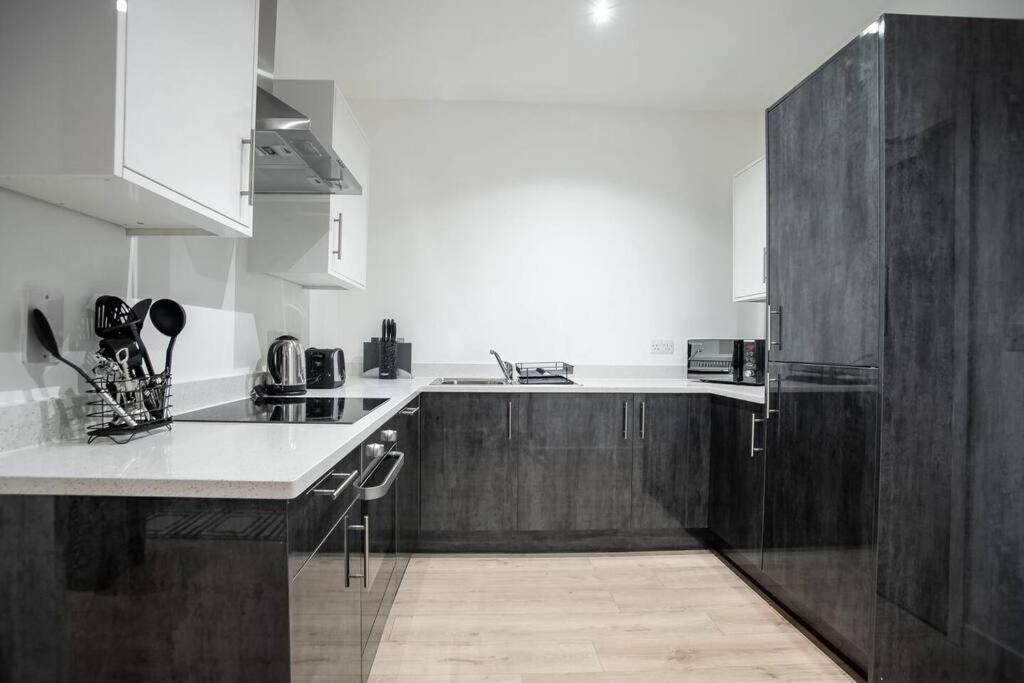 Bayard Apartments City Centre 2 Bedroom Apartment Peterborough Eksteriør billede